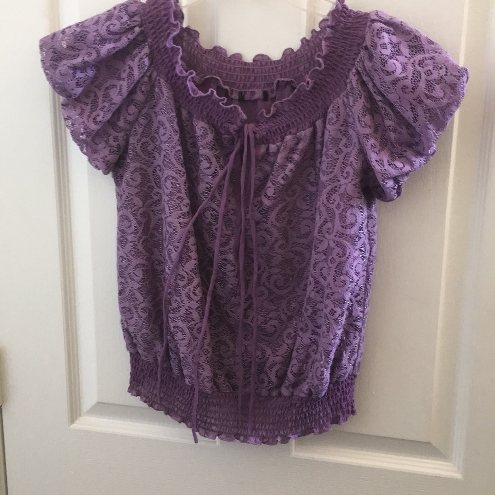 FINAL MARKDOWN Lacy peasant style top